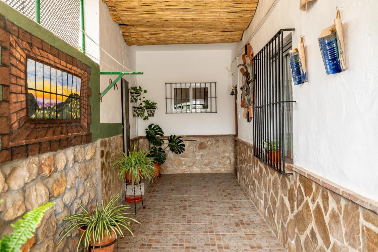 Alojamiento Rural El Viso Ель-Чорро Екстер'єр фото